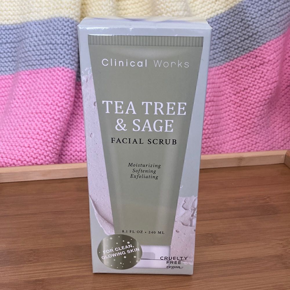 Clinical Works Tea Tree & Sage Facial Scrub 8.1oz